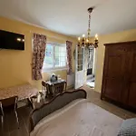 De